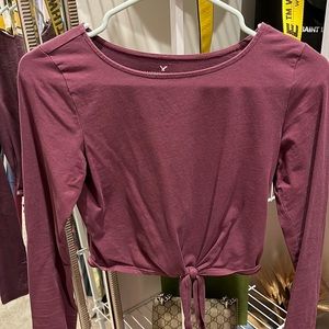 American Eagle tie front top